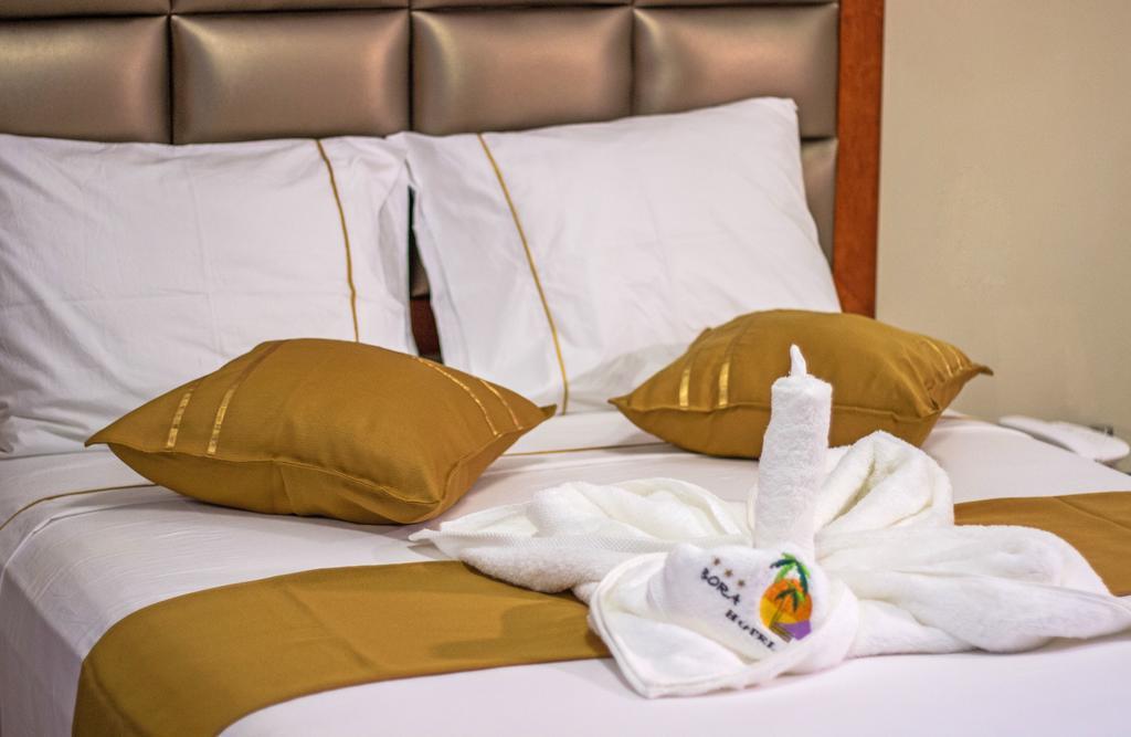 Bora Hotel Икитос Экстерьер фото