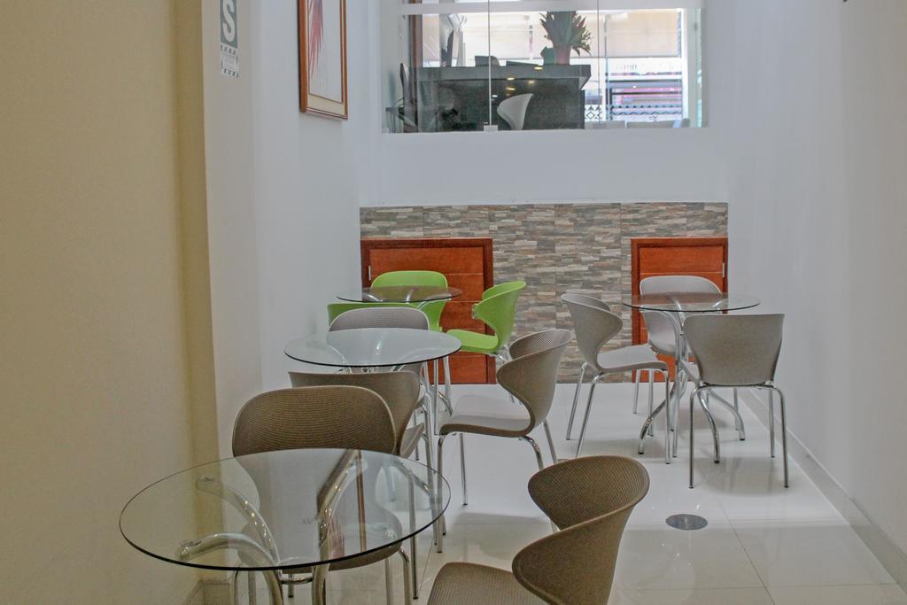 Bora Hotel Икитос Экстерьер фото
